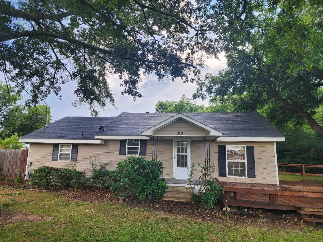 Gallery photos for Roof Replacement by Scott's Roofing, Gutters & More in Sheridan: Image #3